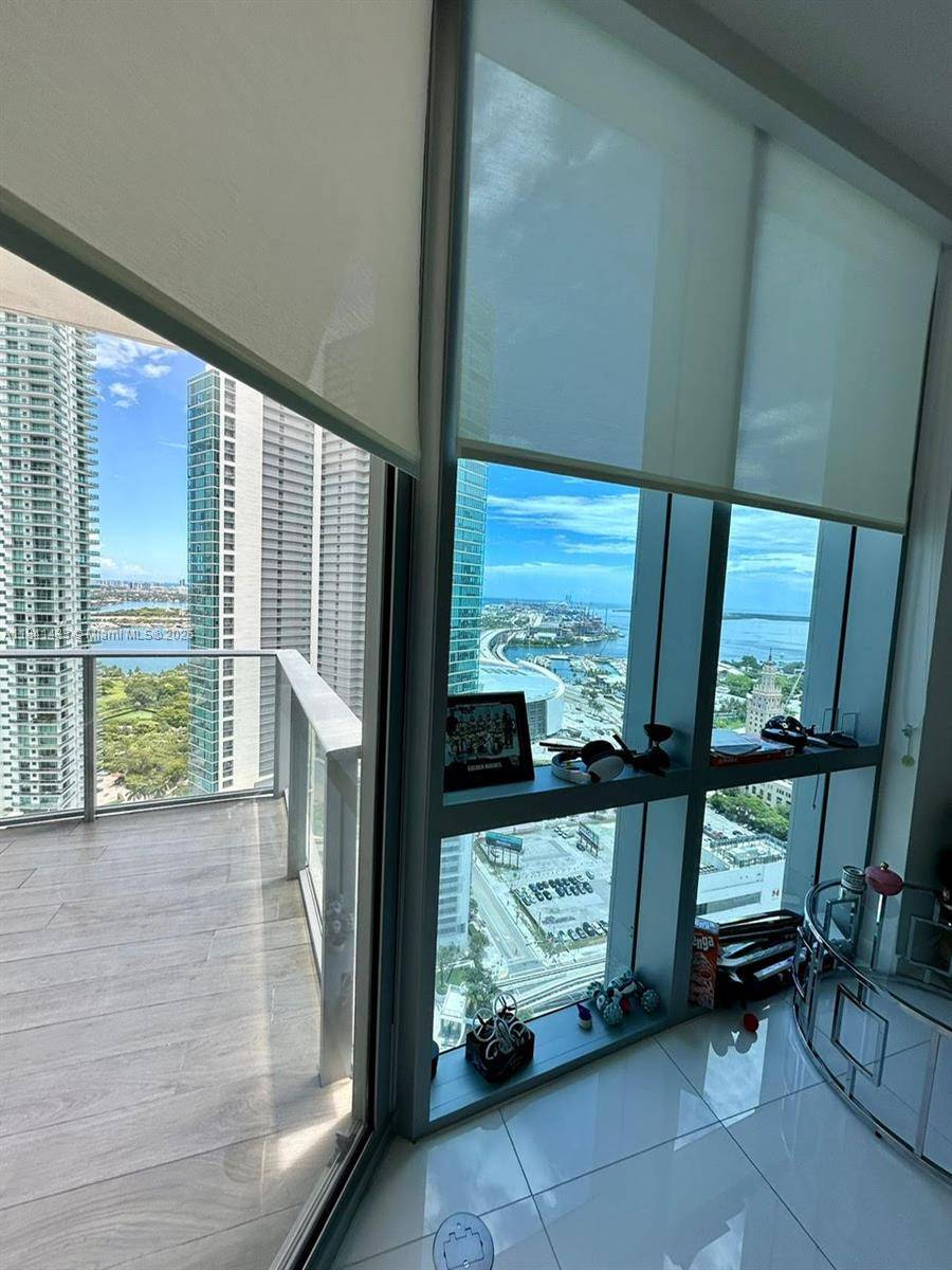 Miami, FL 33132,851 NE 1st Ave #3005