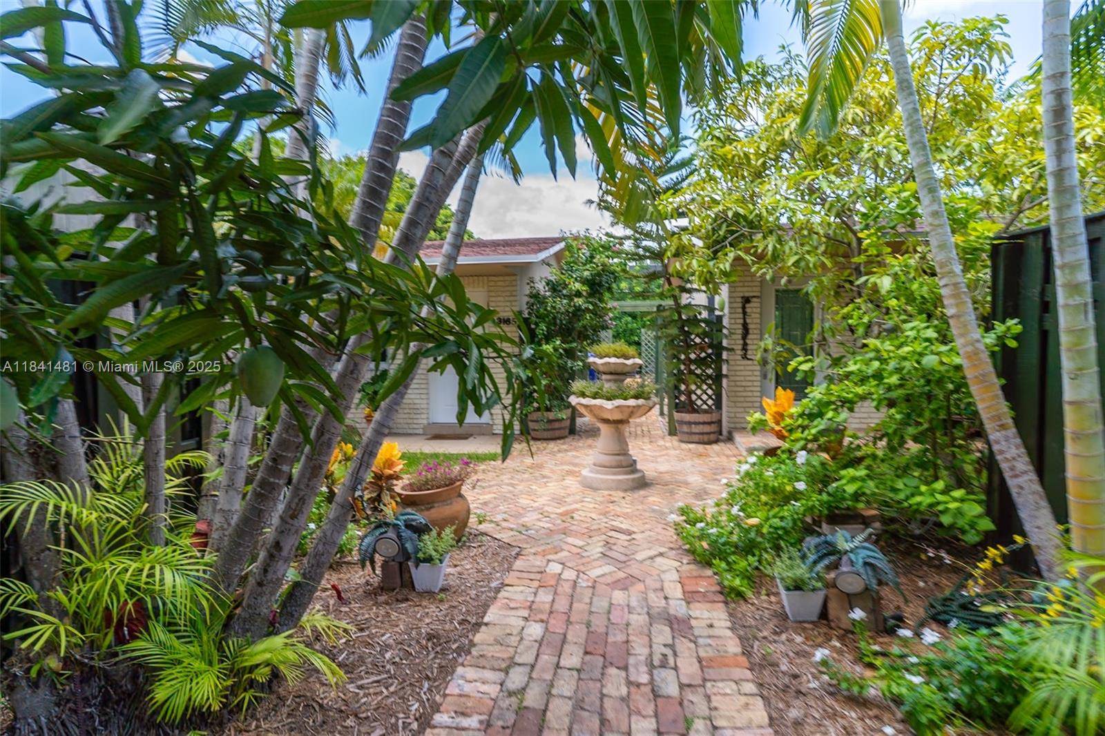 3165 Jackson Ave #3, Miami, FL 33133