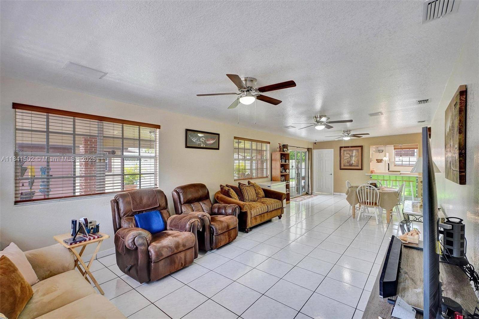 Miami, FL 33177,19021 SW 122nd Ave