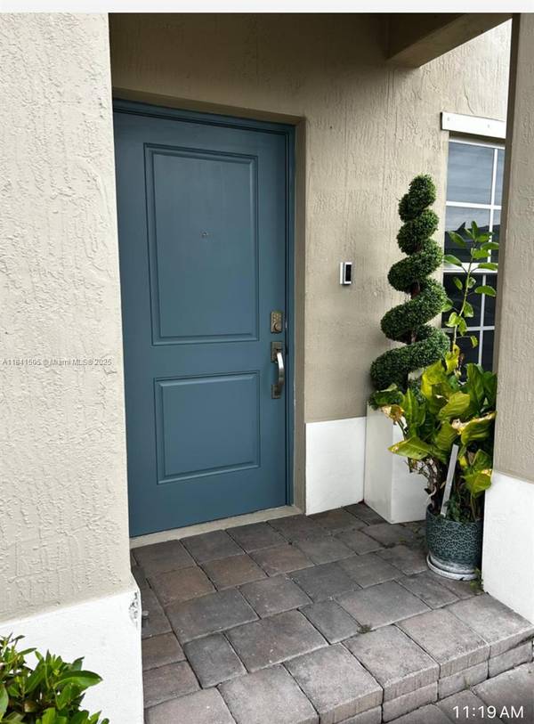489 NE 5th Pl #489, Florida City, FL 33034