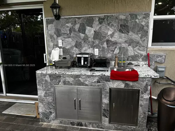 Florida City, FL 33034,489 NE 5th Pl #489
