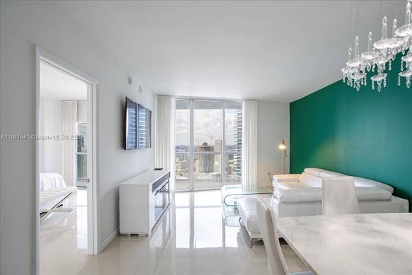 465 Brickell Ave #4306, Miami, FL 33131
