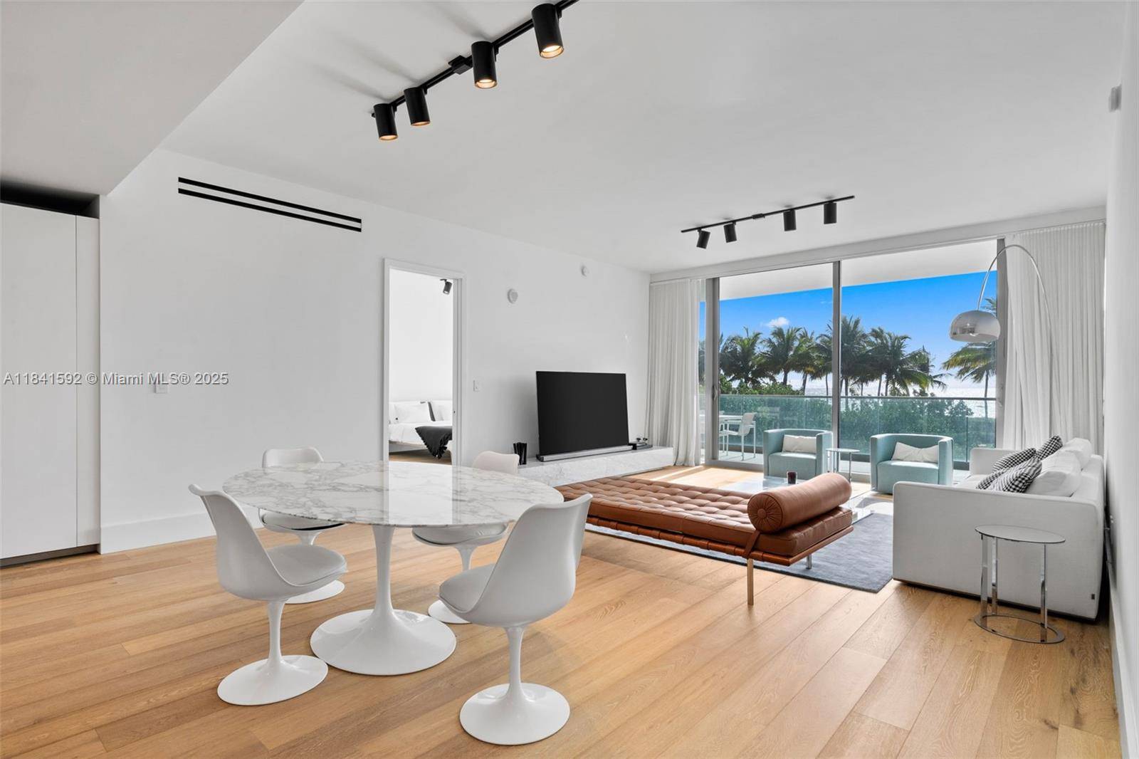 Bal Harbour, FL 33154,10203 Collins Ave #202