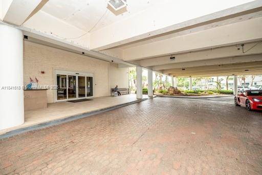 20505 E Country Club Dr #731, Aventura, FL 33180
