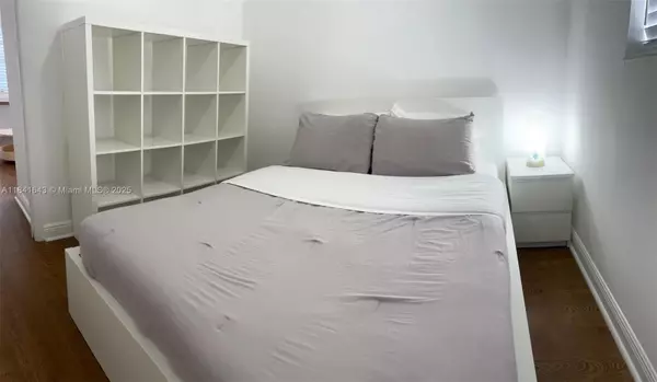 Miami Beach, FL 33139,740 Michigan Ave #6