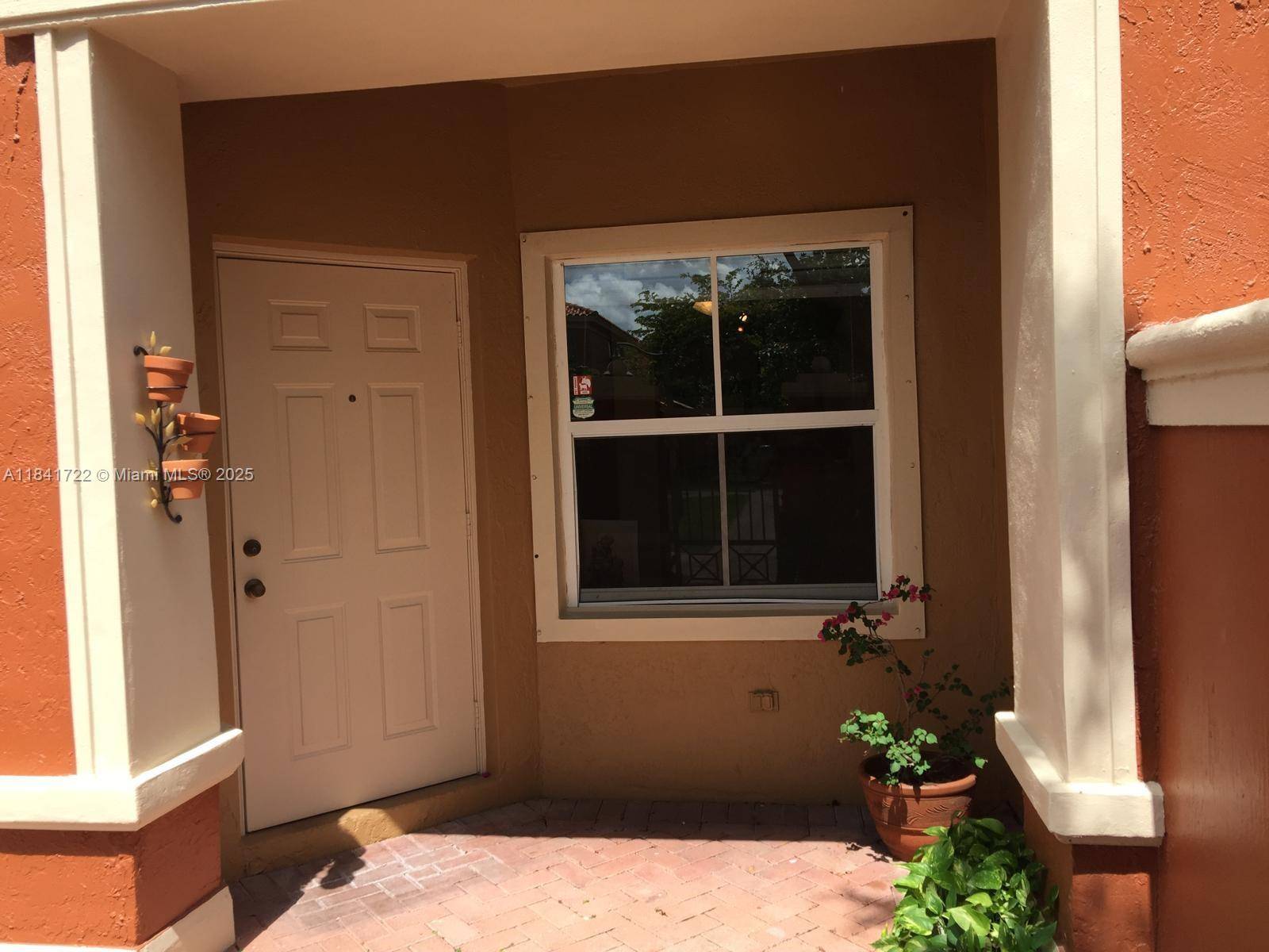 6141 NW 115th Pl #357, Doral, FL 33178