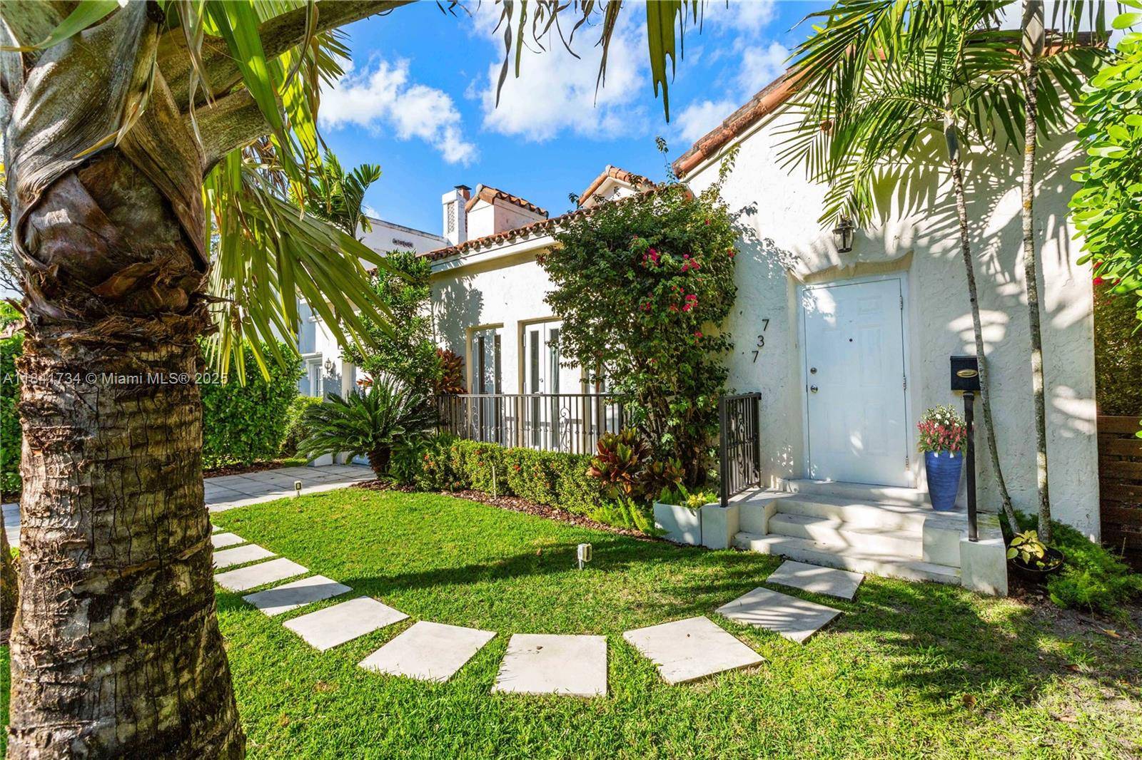 Coral Gables, FL 33134,737 Alhambra Cir