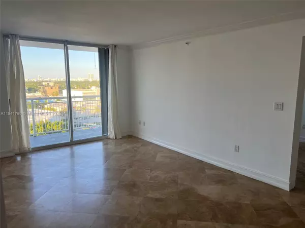 Miami Beach, FL 33139,1688 West Ave #1005