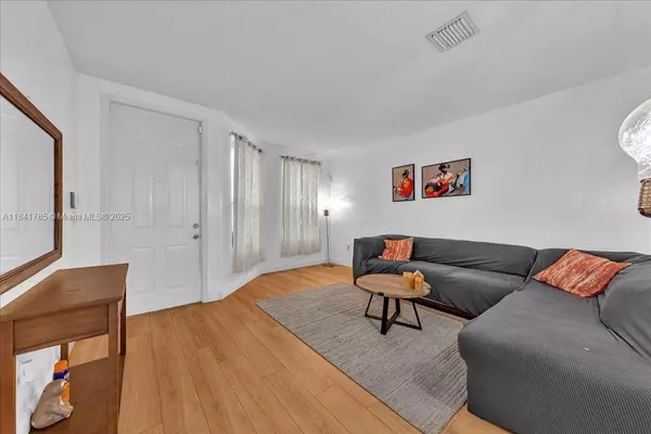 Miramar, FL 33027,16354 SW 48th St