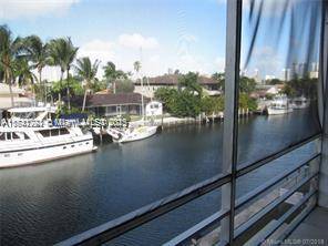 North Miami Beach, FL 33160,2935 NE 163rd St #4-O