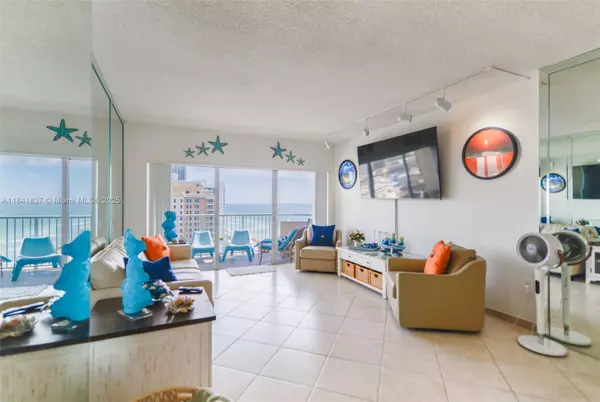 Hallandale Beach, FL 33009,1950 S Ocean Dr #18B