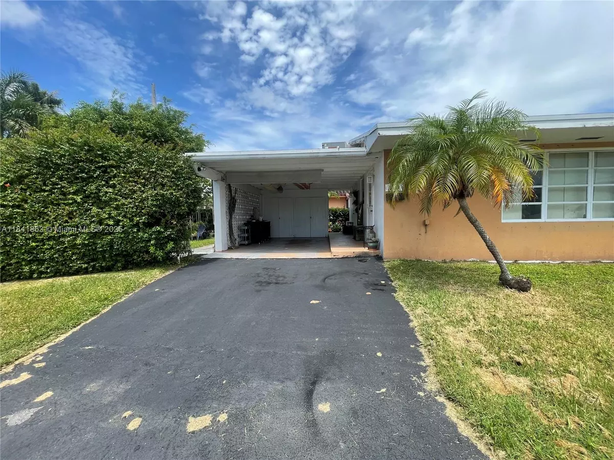 Hollywood, FL 33020,1400 N 16th Ave #1400