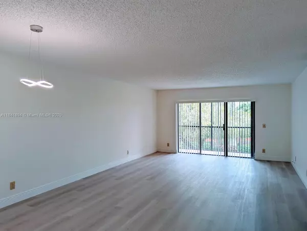 Weston, FL 33326,16491 Blatt Blvd #203