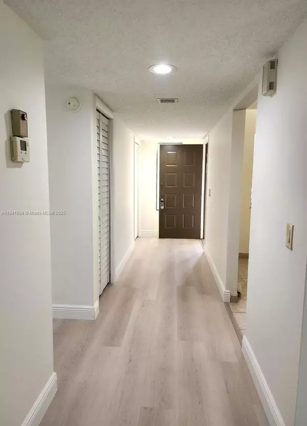 Weston, FL 33326,16491 Blatt Blvd #203