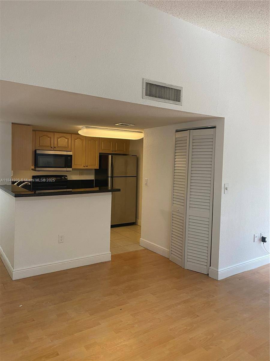 Sunrise, FL 33351,9916 Nob Hill Ln #9916
