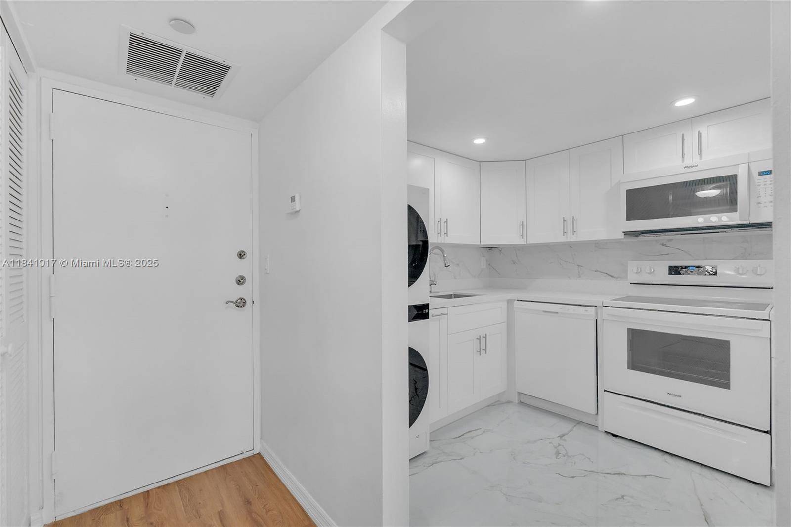Miami, FL 33129,1865 Brickell Ave #A804