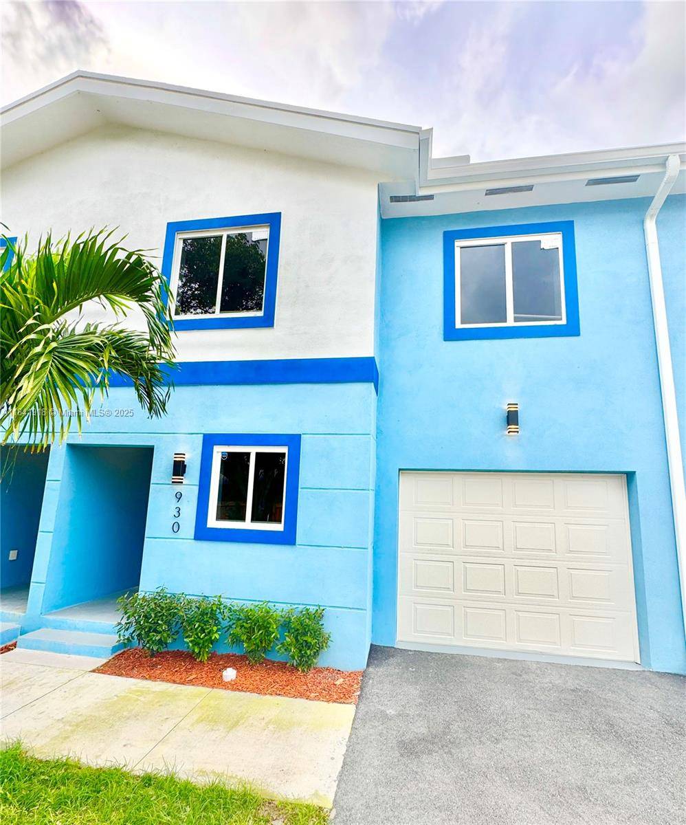 Fort Lauderdale, FL 33311,930 NW 2nd St
