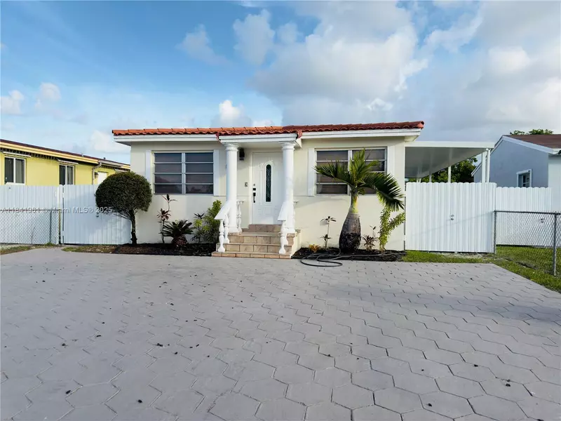 854 E 32nd St #2, Hialeah, FL 33013