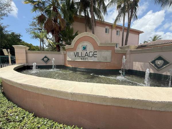 Fort Lauderdale, FL 33316,2021 SE 10th Av #220