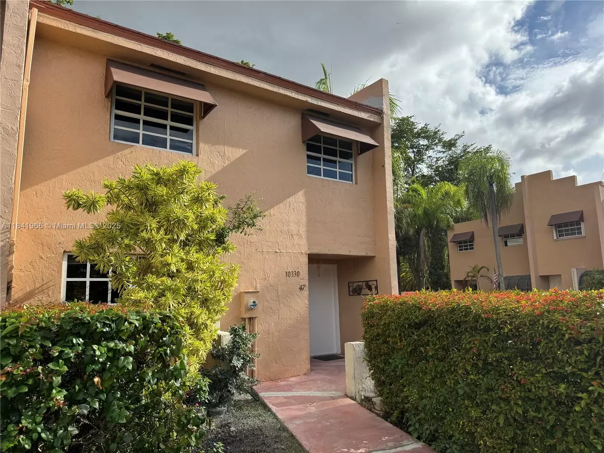 Miami, FL 33196,10330 SW 154 CT #47