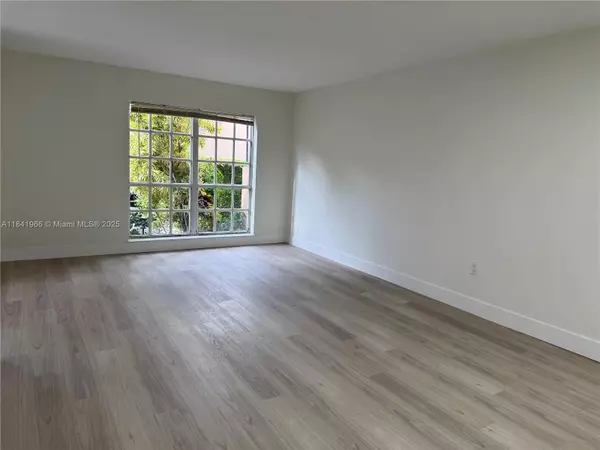 Miami, FL 33196,10330 SW 154 CT #47