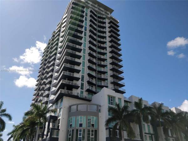 275 NE 18th St #1801, Miami, FL 33132