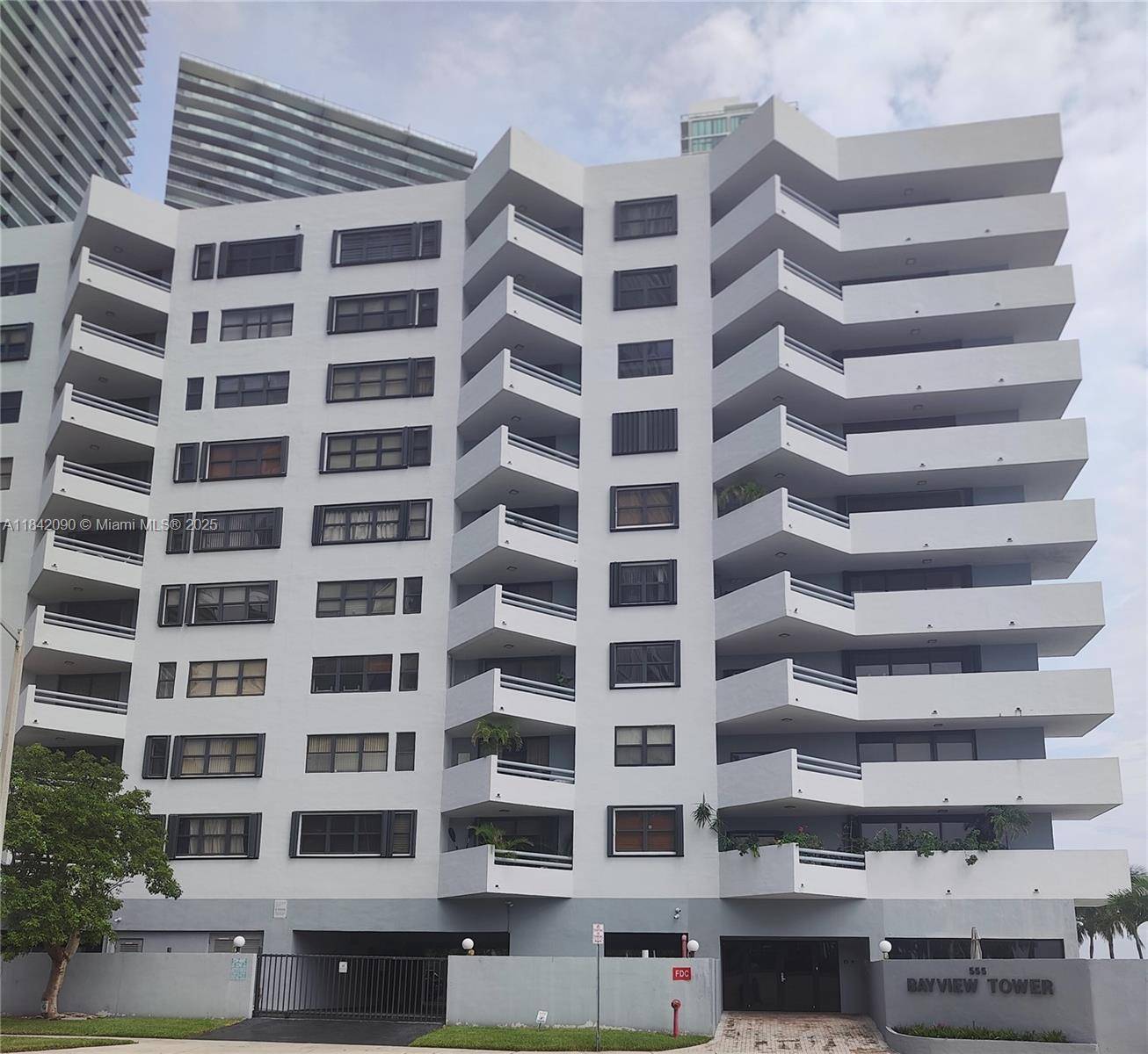 555 NE 30th St #601, Miami, FL 33137