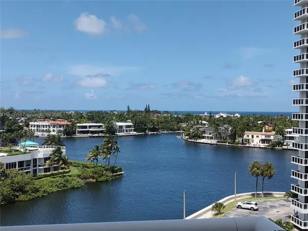 20505 E Country Club Dr #833, Aventura, FL 33180
