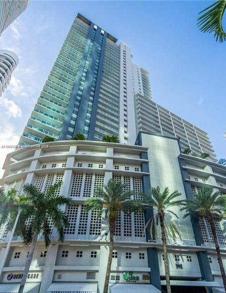 1250 S Miami Ave #2006, Miami, FL 33130