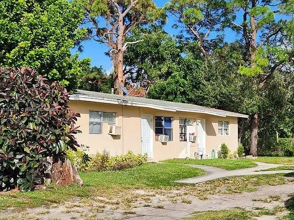 Fort Pierce, FL 34950,Address not disclosed