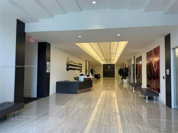 Aventura, FL 33180,20200 W Dixie Hwy #1109