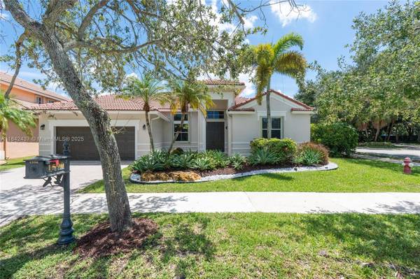 Weston, FL 33327,1590 Osprey Bnd