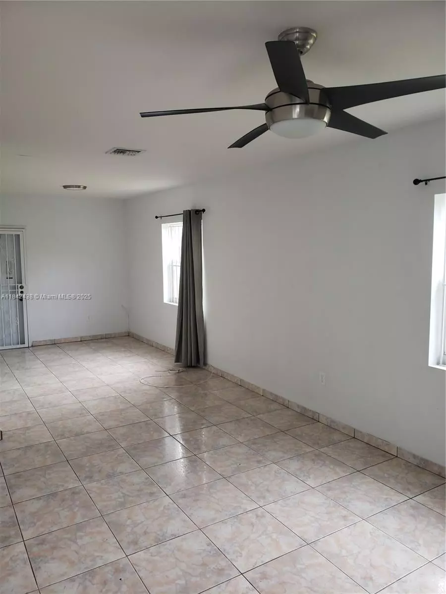 Miami, FL 33150,456 NW 85th St Rd #456