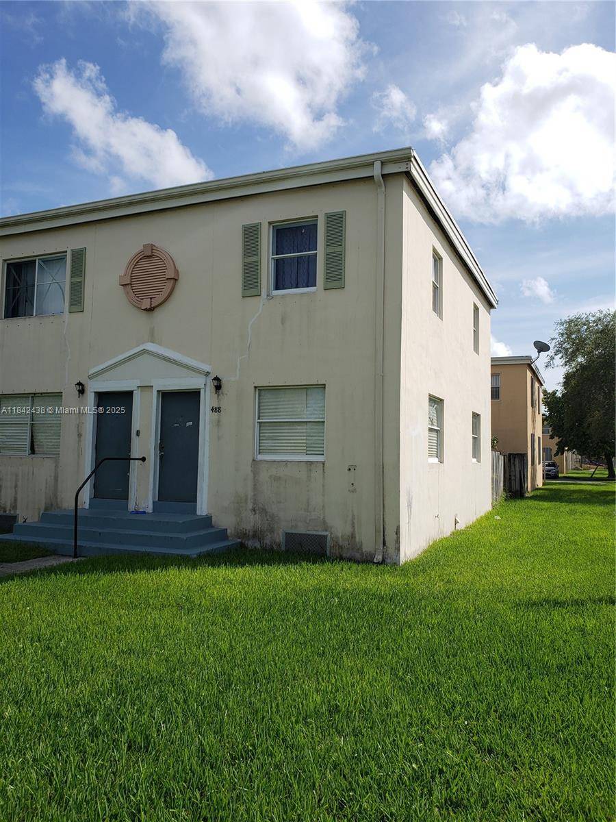 Miami, FL 33150,456 NW 85th St Rd #456