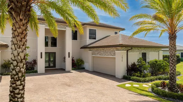 Davie, FL 33324,1830 Meadows Dr