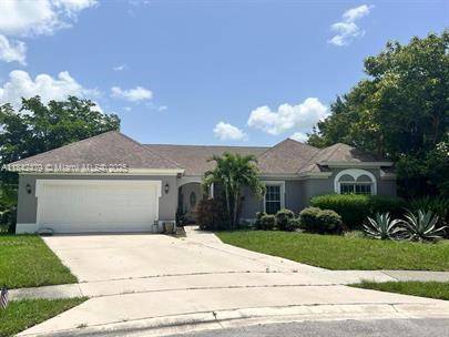 12020 Quilting Ln, Boca Raton, FL 33428