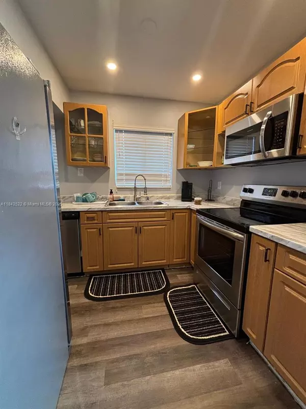 Fort Lauderdale, FL 33311,1509 N Andrews Ave #1