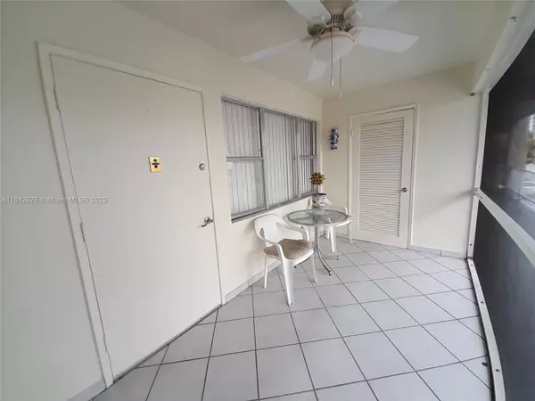 Hallandale Beach, FL 33009,250 Layne Blvd #214