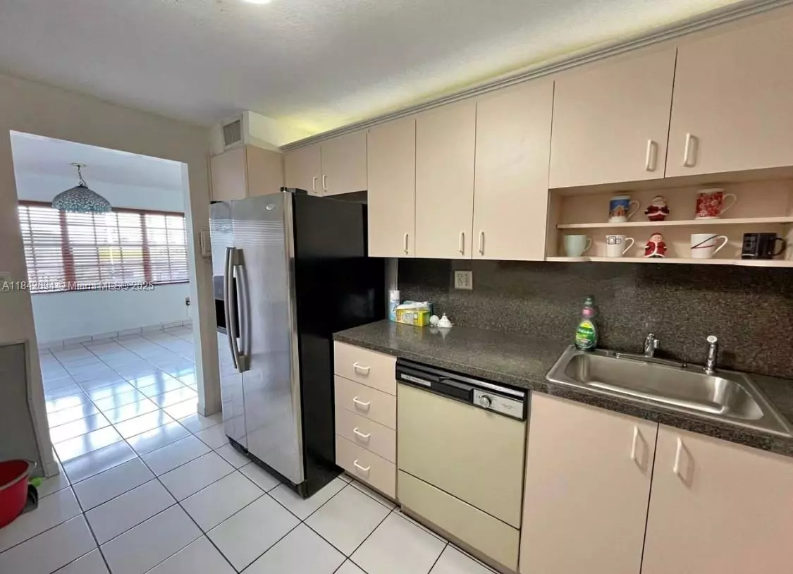 Hialeah, FL 33012,6575 W 4th Ave #311