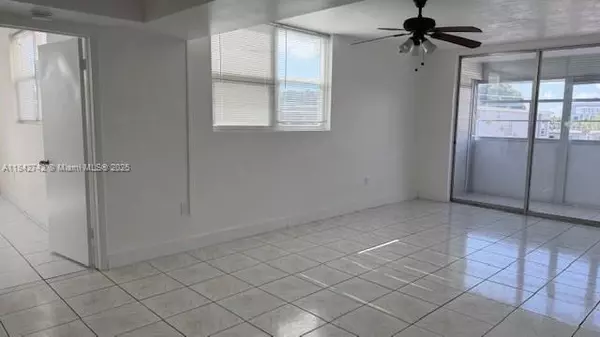 North Miami, FL 33161,1475 NE 125th Ter #414K