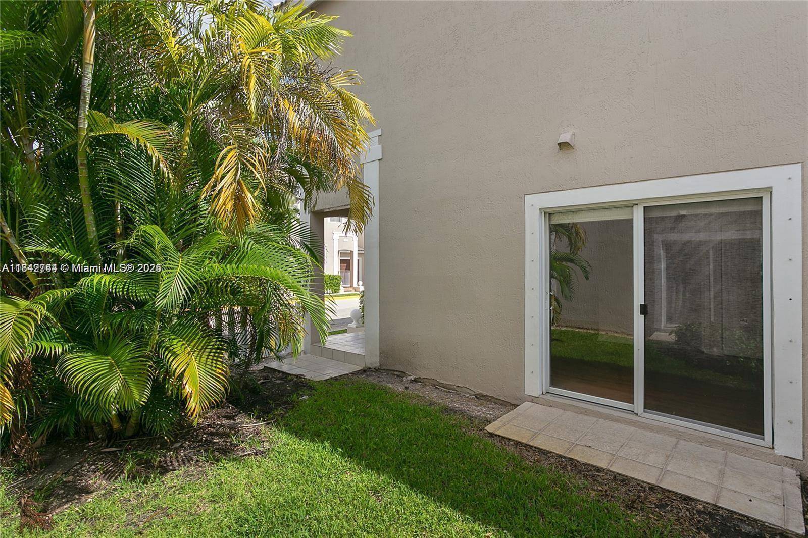 Coral Springs, FL 33076,10524 NW 57th Ct #10524