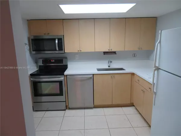 Miami, FL 33183,13878 SW 67th Ter #1