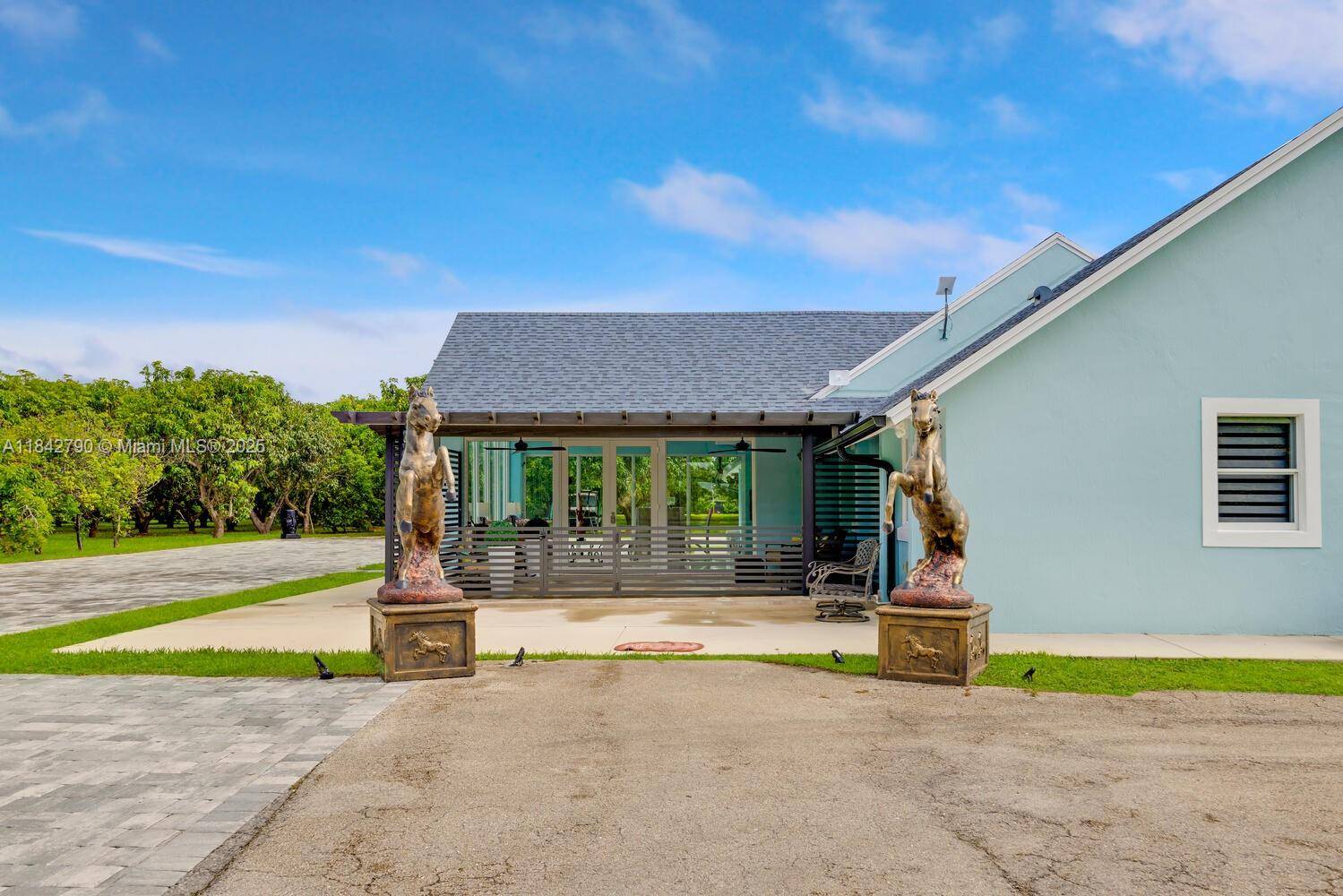 Homestead, FL 33031,18955 SW 264 STREET