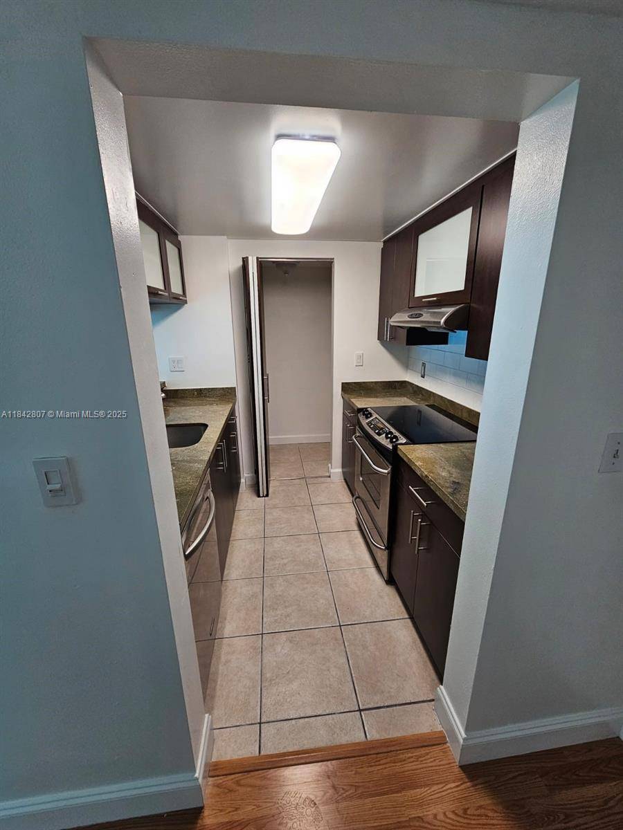 Miami, FL 33136,800 N Miami Ave #E1202