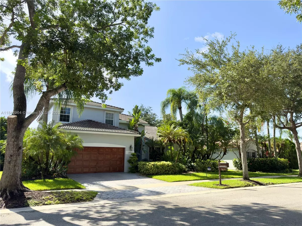 Weston, FL 33326,260 Montclaire Dr