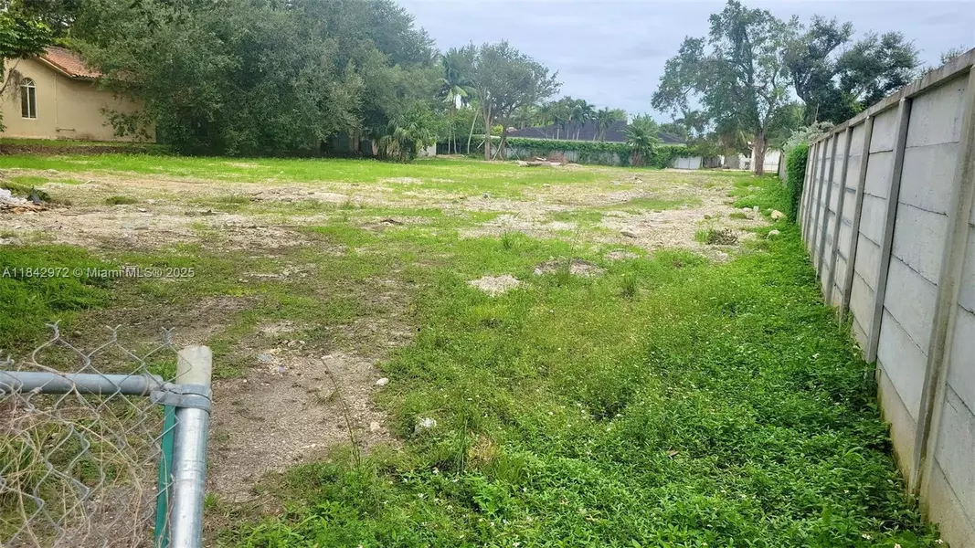 7775 SW 122nd Ave, Miami, FL 33183
