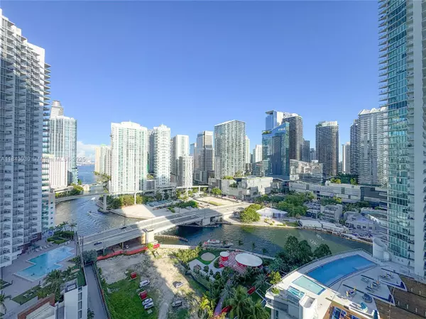 90 SW 3rd St #2401, Miami, FL 33130