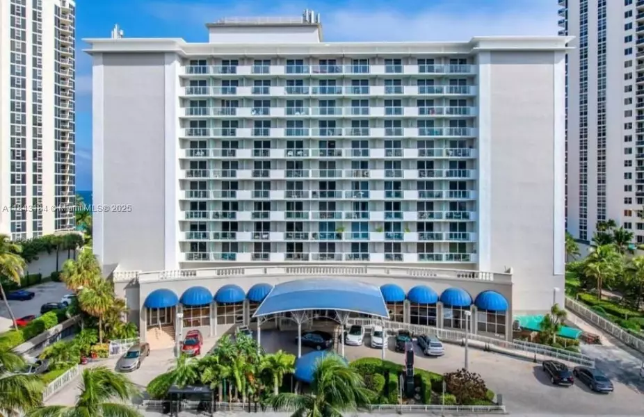 19201 Collins Ave #114, Sunny Isles Beach, FL 33160