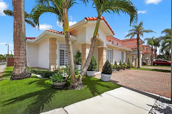 Hialeah, FL 33015,7291 NW 173rd Dr #100