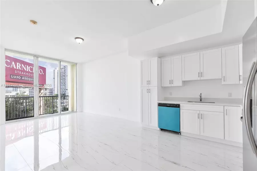 1350 NW 8th Ct #B-5, Miami, FL 33136